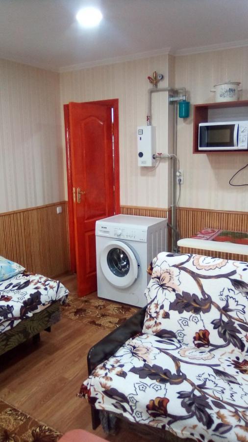 1-Я Слободская, 17А, Угол Проспекта Центрального, 3 Дивана, Wi-Fi, Отдельный Вход. 니콜라예프 외부 사진